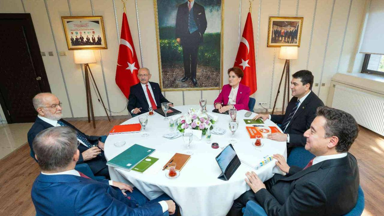 ABD’li danışman Altılı Masa’yı böldü