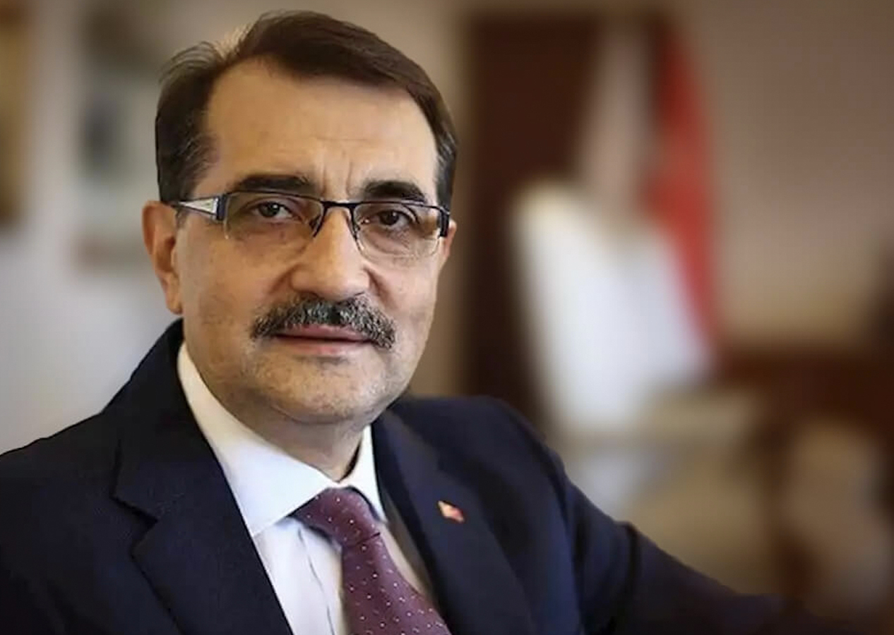 Bakan Dönmez müjdeyi verdi! Karadeniz gazının evlere gireceği tarih belli oldu