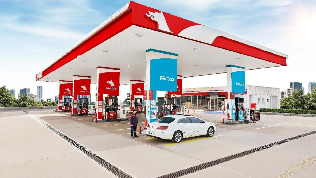 Arabanın deposunu dolduracaklara 100 TL destek duyuruldu! Uzun kuyruklar başladı...