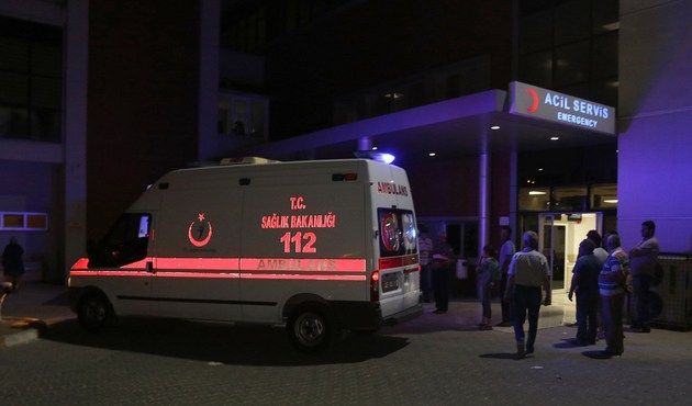 Manisa'da verilen hayır yemeğinden zehirlendiler...