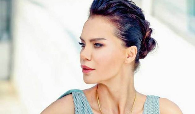 Çıplak fotoğrafları sosyal medyaya düşmüştü... O görüntülerle ilgili Ebru Şallı'ya büyük şok!