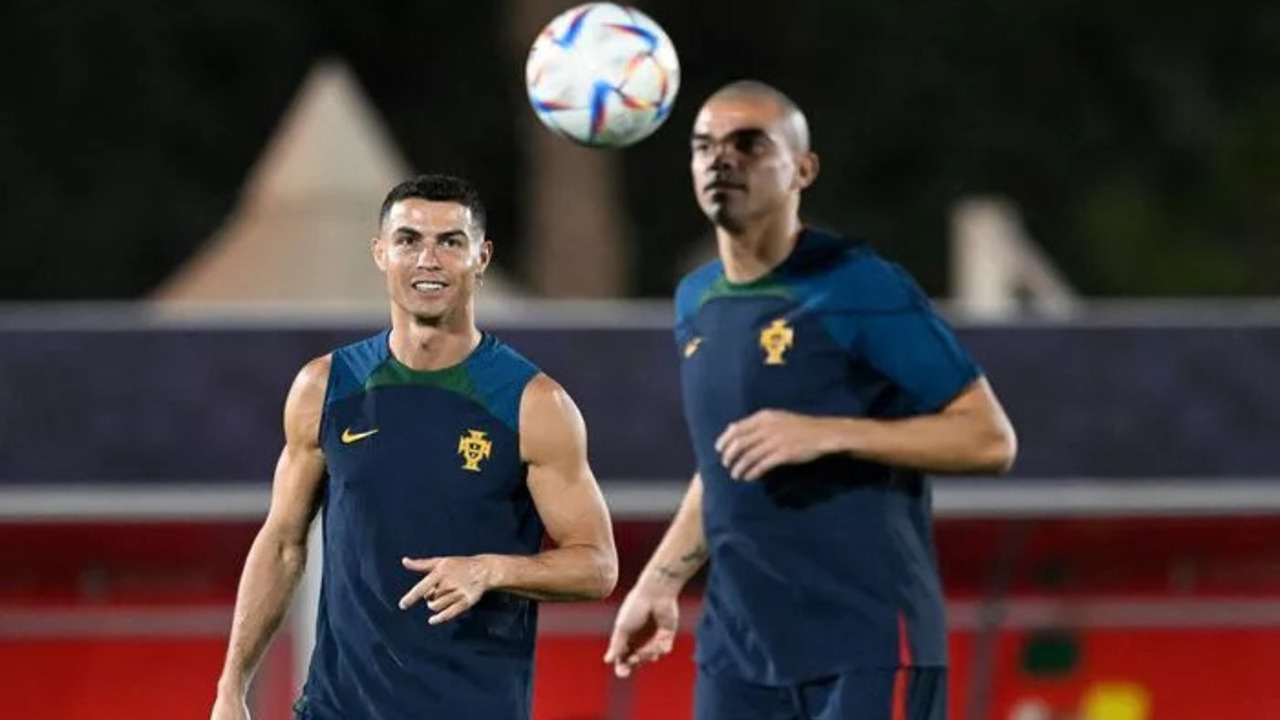 Pepe'den Dünya Kupası tarihine geçecek gol! Cristiano Ronaldo'yu bile geride bıraktı...