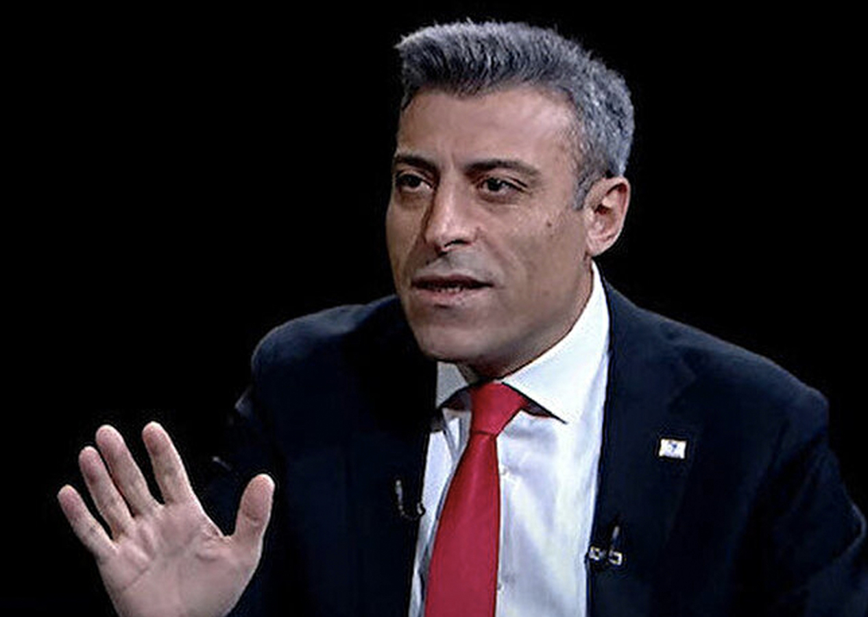 Bıçaklı saldırıya uğrayan Yenilik Partisi Genel Başkanı Öztürk Yılmaz'dan çirkin iftira!