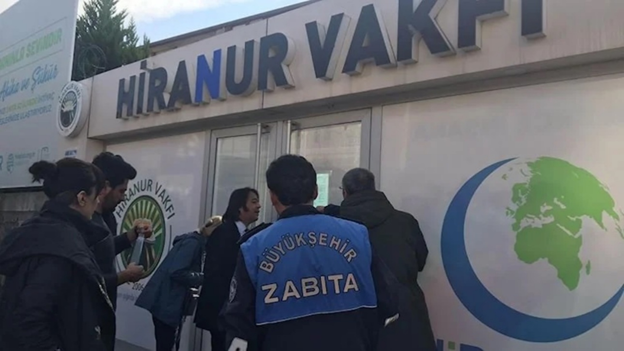 İBB, 6 yaşındaki kızını evlendiren Yusuf Ziya Gümüşel'in kurduğu Hiranur Vakfı'nı mühürledi!