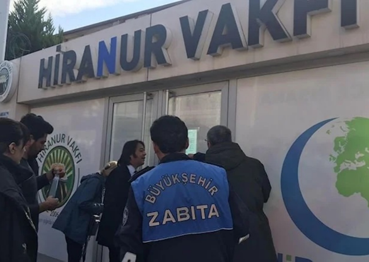 İBB, 6 yaşındaki kızını evlendiren Yusuf Ziya Gümüşel'in kurduğu Hiranur Vakfı'nı mühürledi!