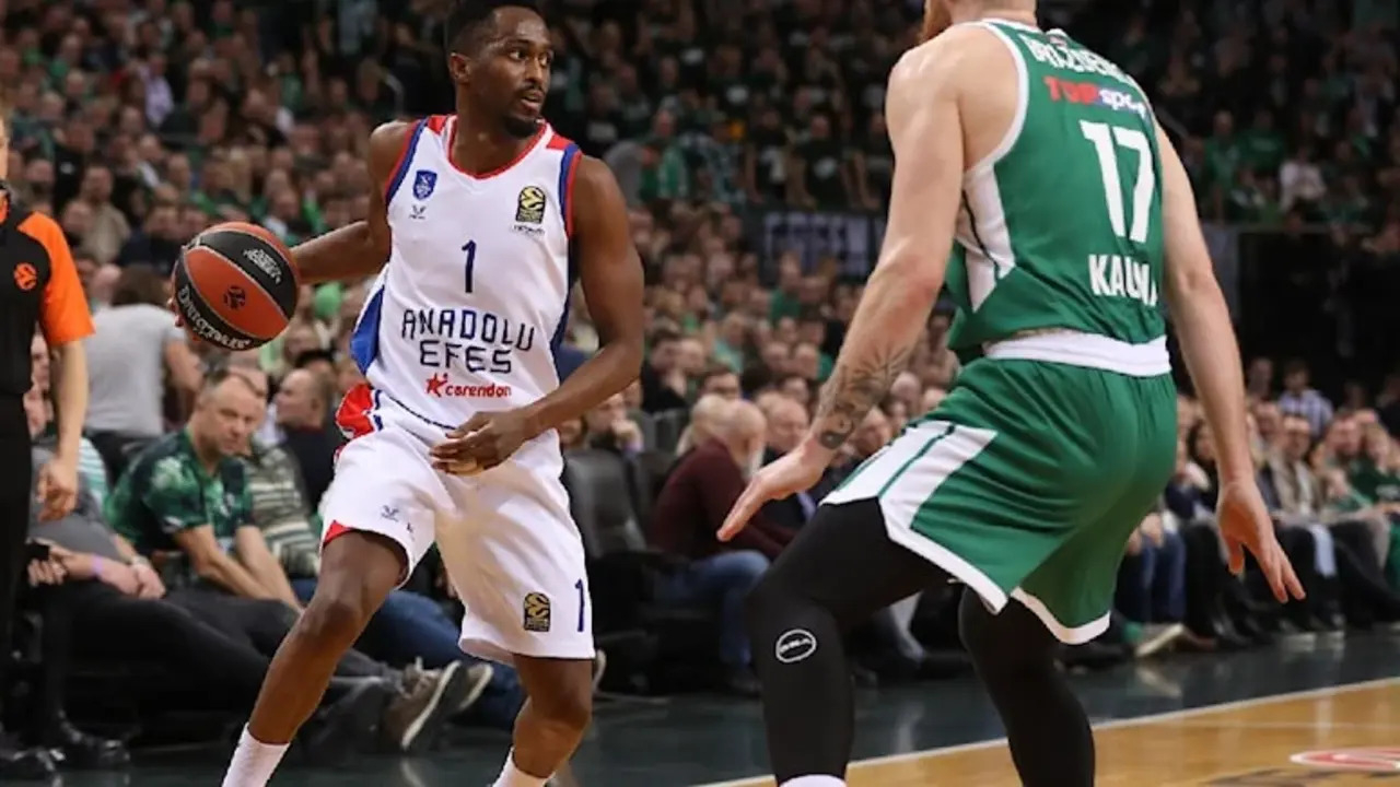 Zalgiris Kaunas 60 - 86 Anadolu Efes | Maç sonucu