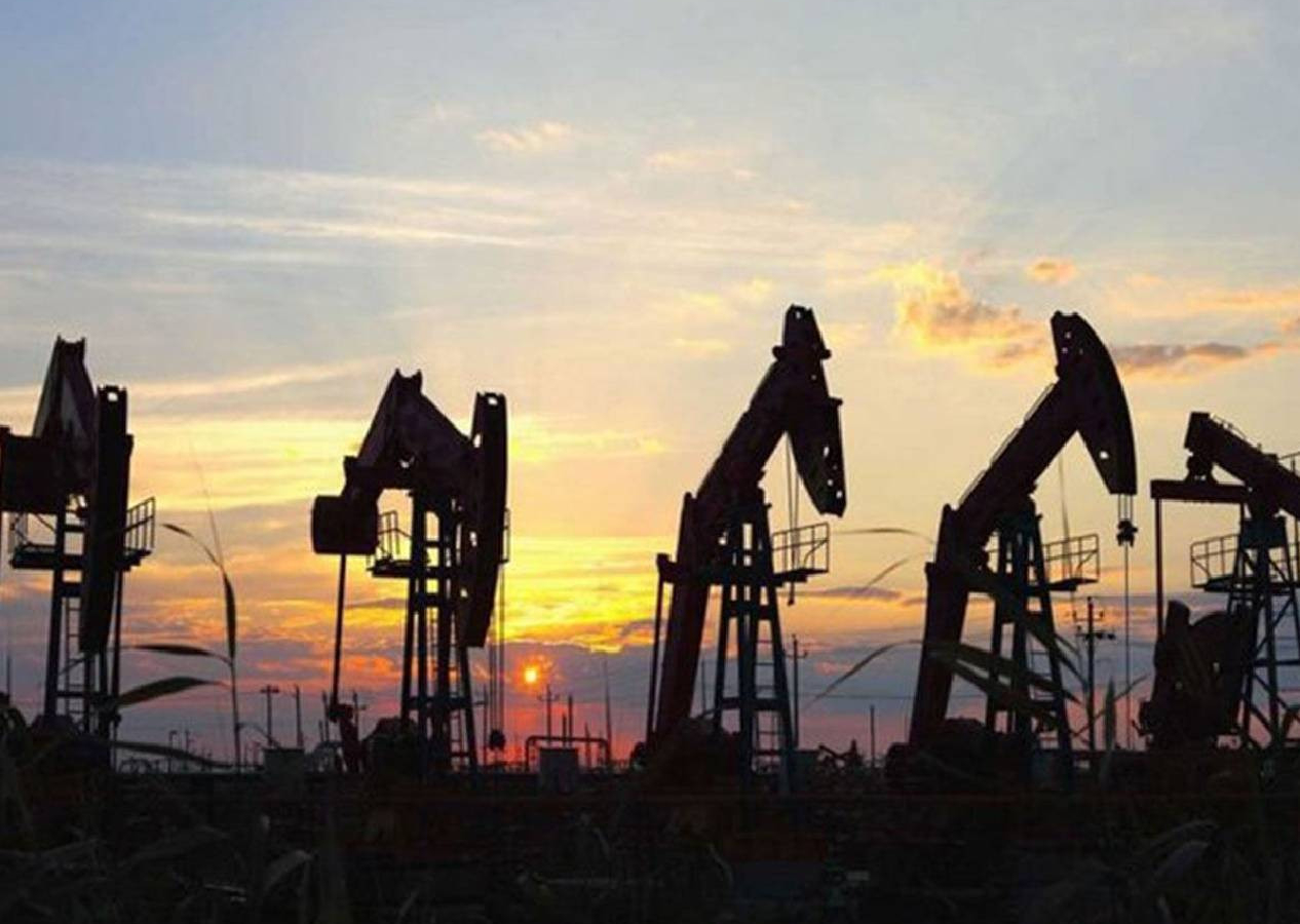 14 kuyudan günde ortalama 5 bin varil petrol çıkarılıyor