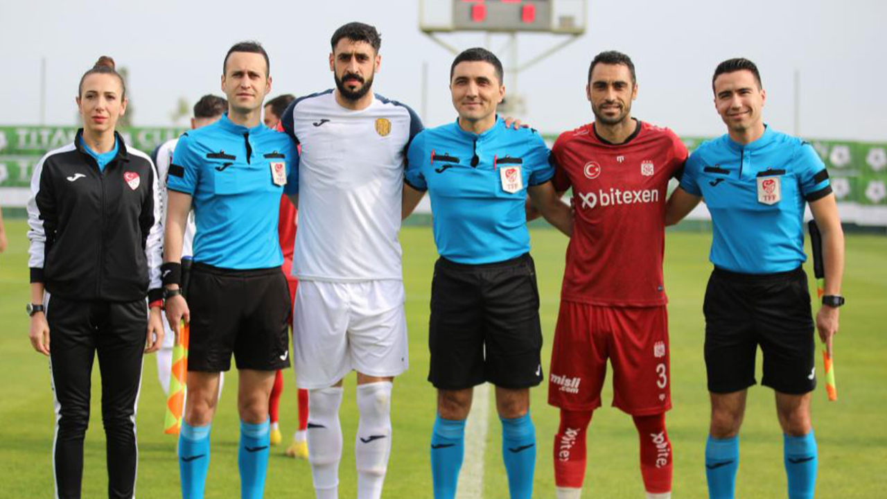 Sivasspor Ankaragücü'nü 2-0 mağlup etti