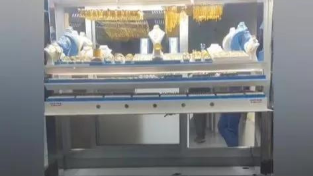 Kuyumcu geliştirdiği sistem ile hırsızlara geçit vermiyor!