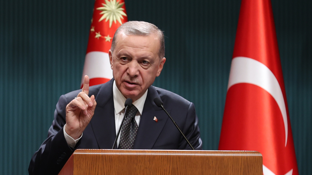 Cumhurbaşkanı Erdoğan: Siyaseti bırakacağım anlamına gelmez