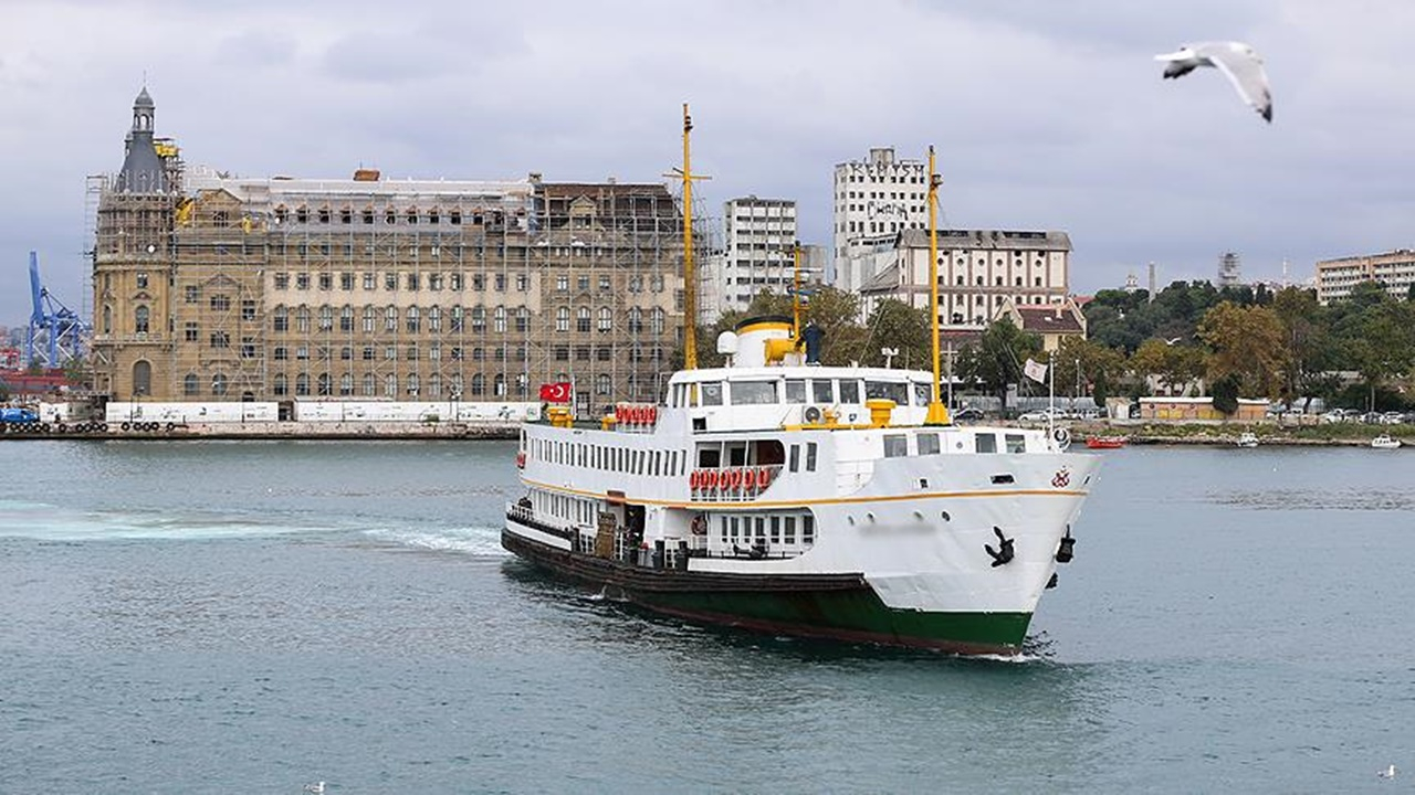 İstanbul'da vapur seferleri iptal edildi