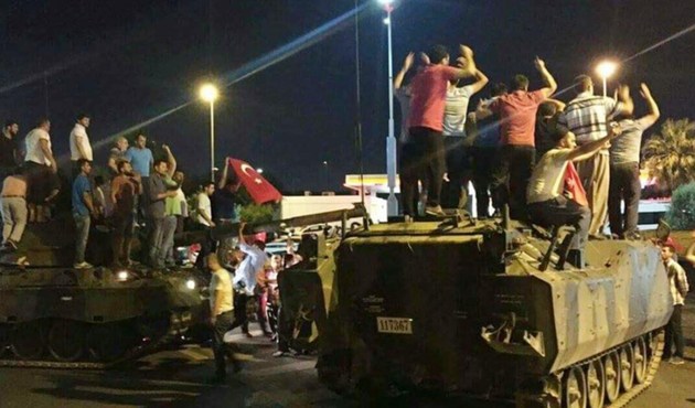 Kars'ta 15 Temmuz'un yıl dönümünde darbecilere ceza yağdı...