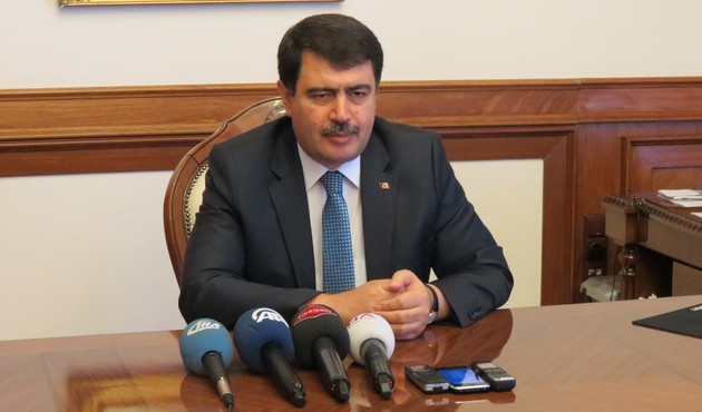 İstanbul Valisi Vasip Şahin'den flaş açıklama: 44  kişi gözaltına alındı