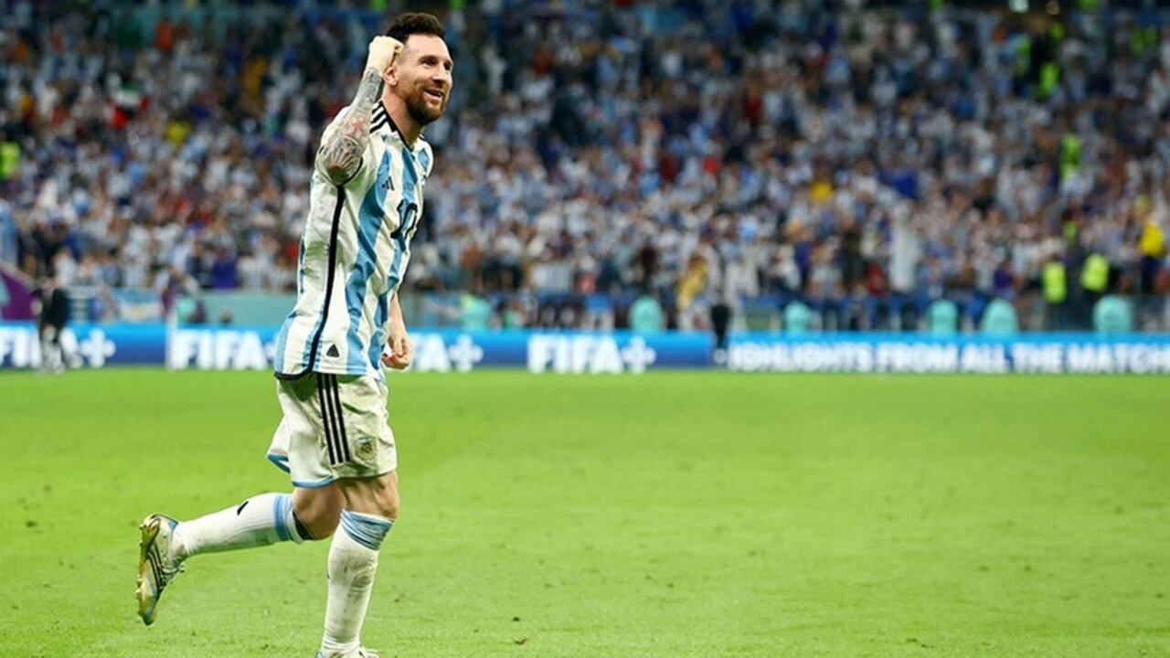 Lionel Messi acı haberi açıkladı...