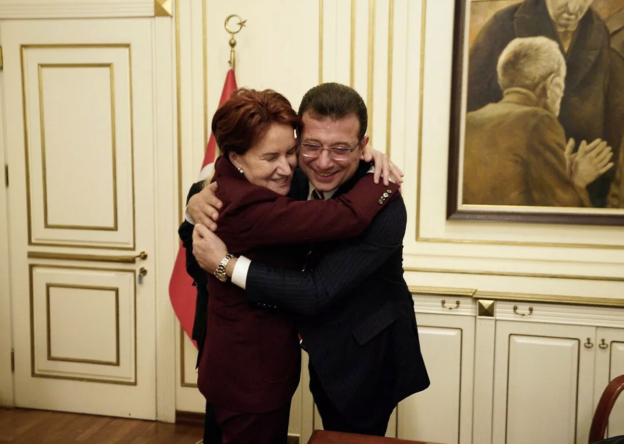 Eren Erdem, Ekrem İmamoğlu'nu Ti'ye aldı