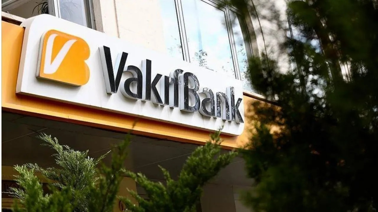 Uygun fiyatlı alışverişin adresi A101 Market'te devlet desteği! Vakıfbank, 50 TL hediye edecek! Son tarih 31 Aralık!