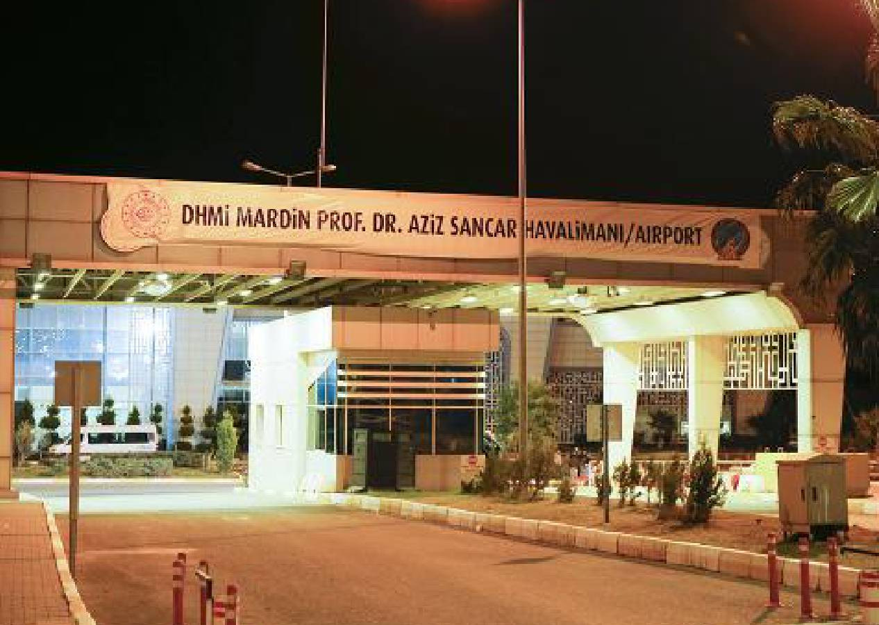 Cumhurbaşkanı Erdoğan açılış töreninde duyurdu saatler sonra afiş asıldı