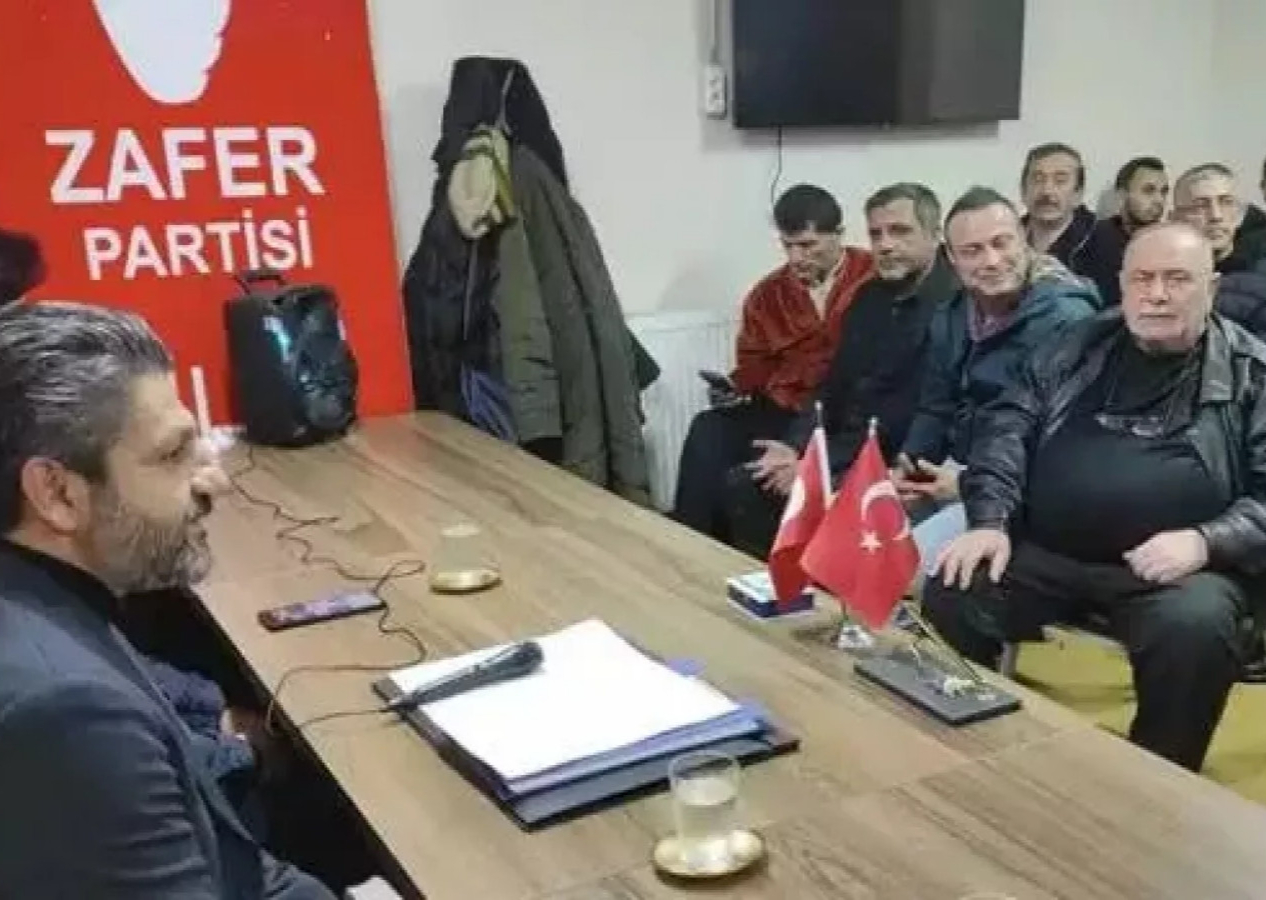 Zafer Partisi'nde kaos: 300 parti üyesi istifa etti!
