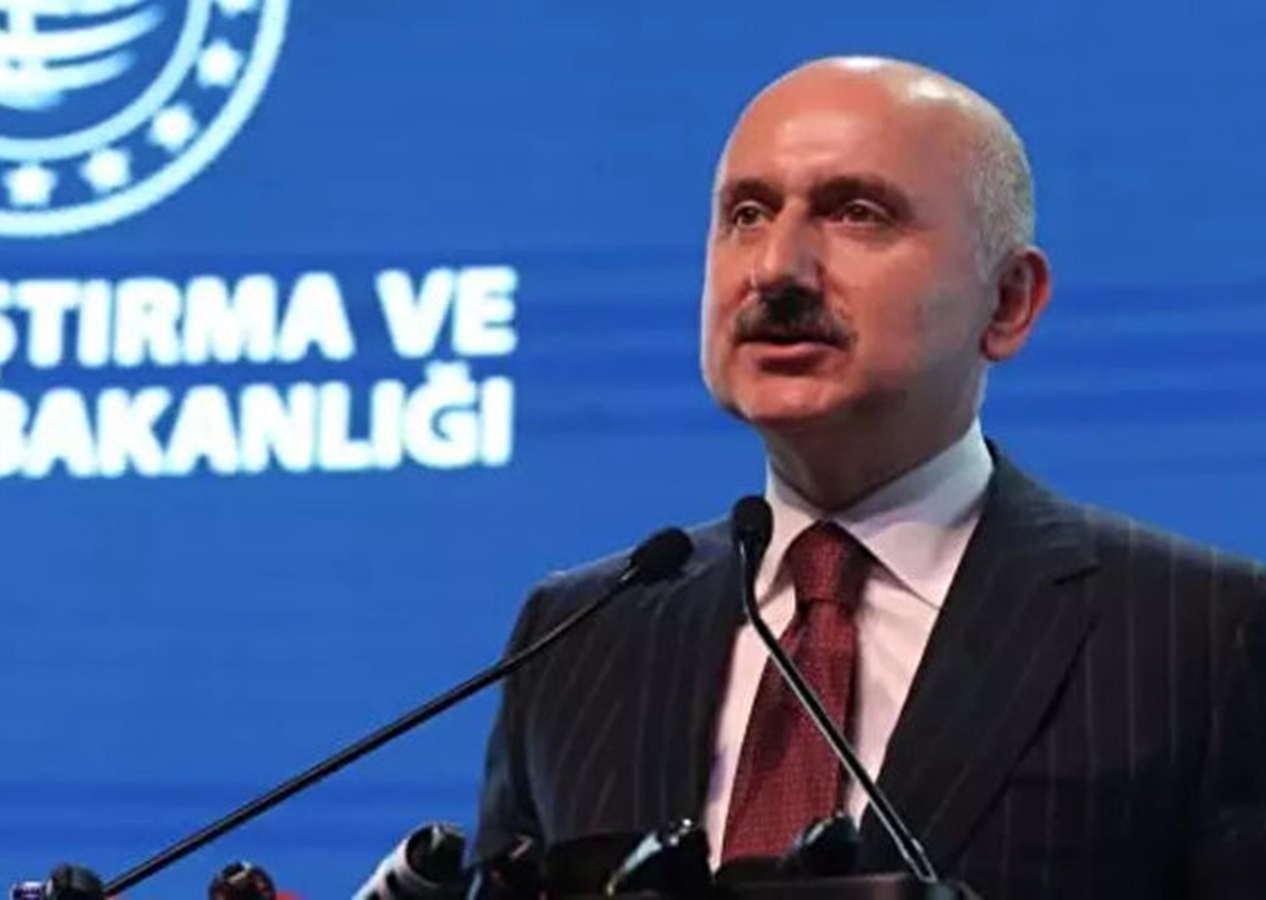 Bakan Karaismailoğlu: Haberleşme uydusu üretebilen ilk 10 ülke arasına gireceğiz