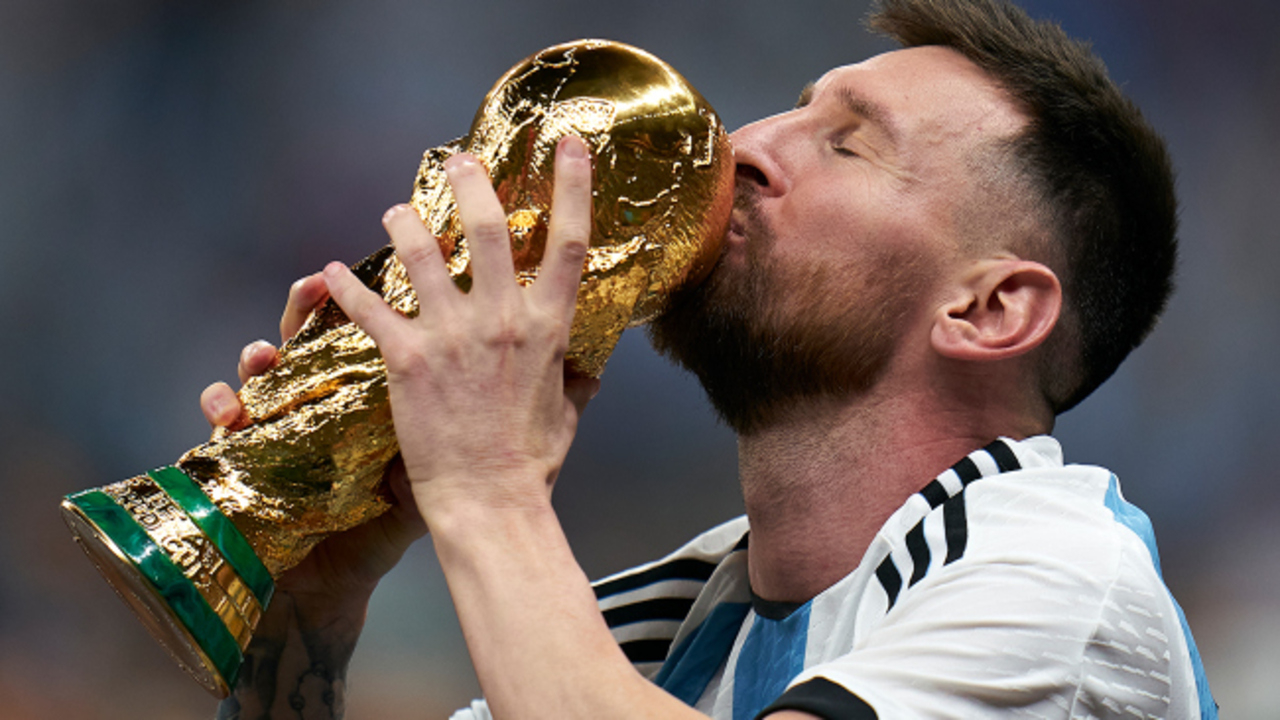 Lionel Messi kupa töreninden sonra müjdeyi verdi!