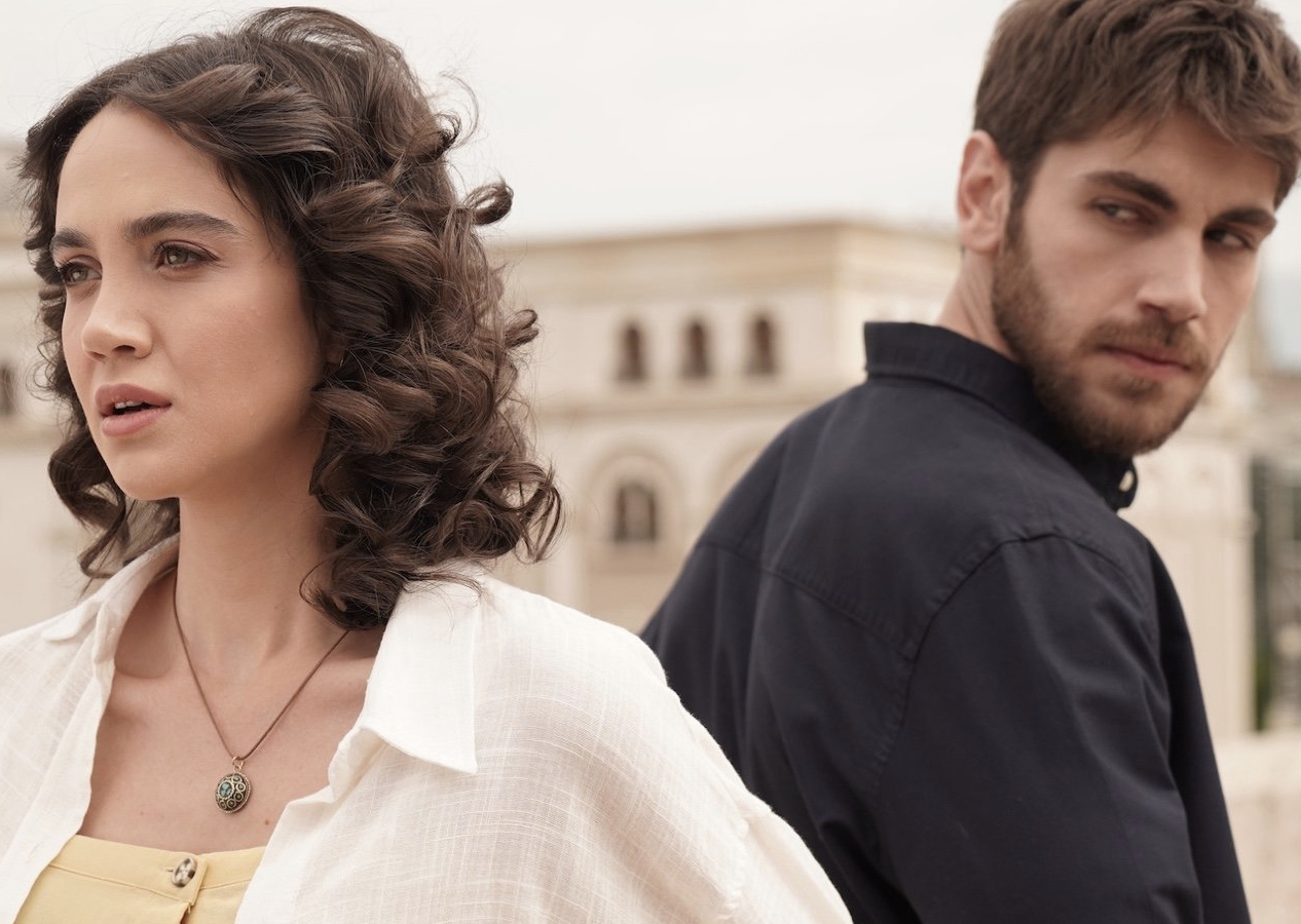 TRT'nin reytinglerde çakılan dizisi Balkan Ninnisi, verilen aradan sonra yeniden yayınlanacak