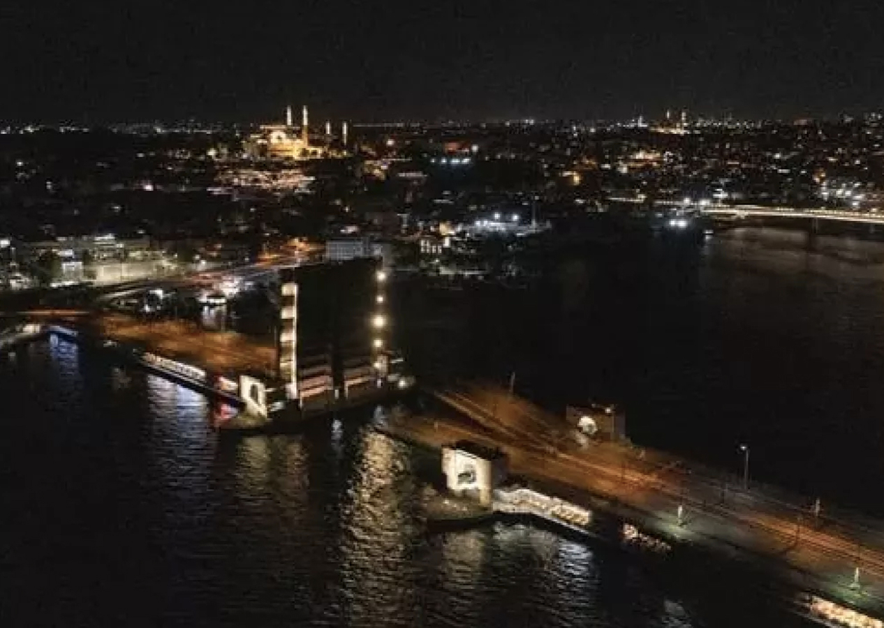 Galata ve Atatürk köprüleri trafiğe kapatılacak