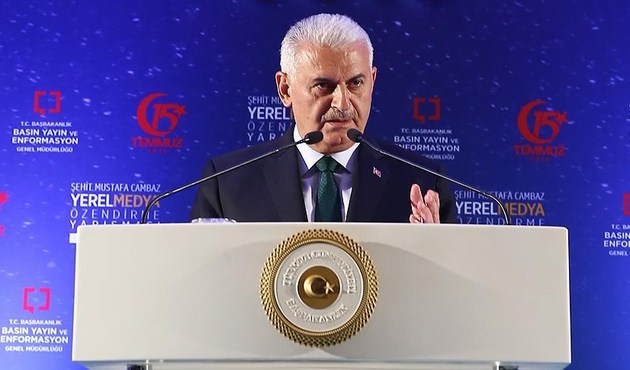 Yıldırım: Alnında hain yazanın göğsünde kahraman yazsa neye yarar...