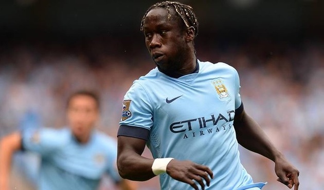Süper Lig'de Bacary Sagna bombası