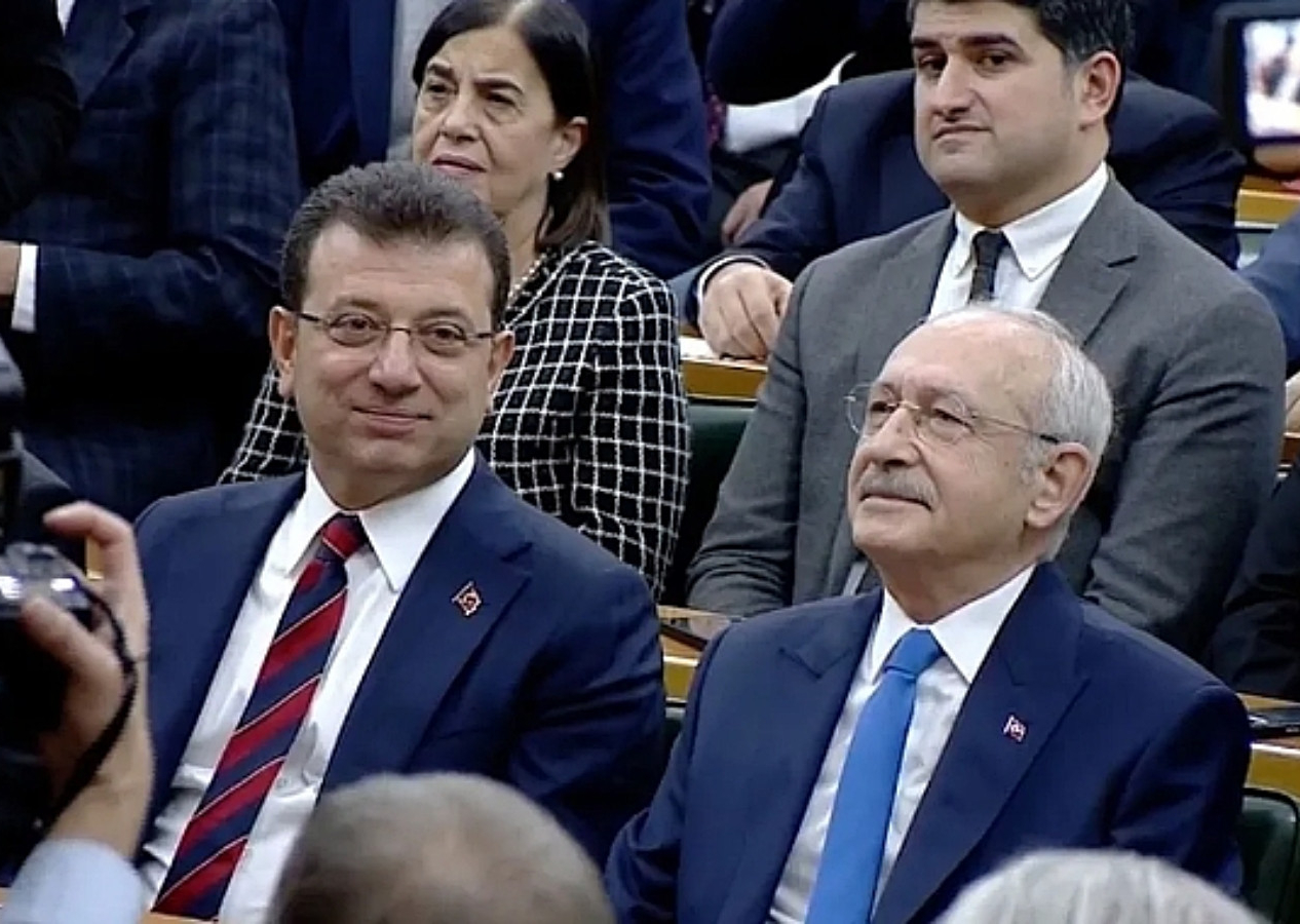 Ekrem İmamoğlu, CHP Grup Toplantısı'na ilk defa katıldı! Kılıçdaroğlu: Baba-oğul gibiyiz!