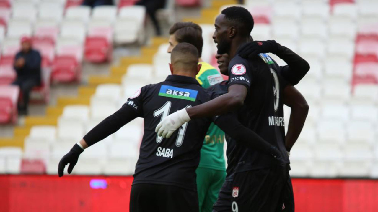 Yatabare gol sayısını 8’e çıkardı