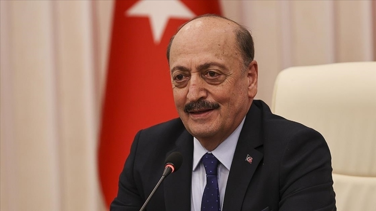 Bakan Bilgin Kamu-Sen heyeti ile görüştü