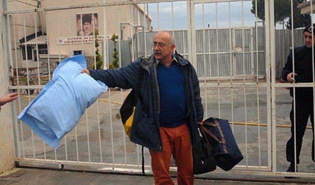 Sevan Nişanyan firarını anlattı! "3,5 sene yeter diye düşündüm"