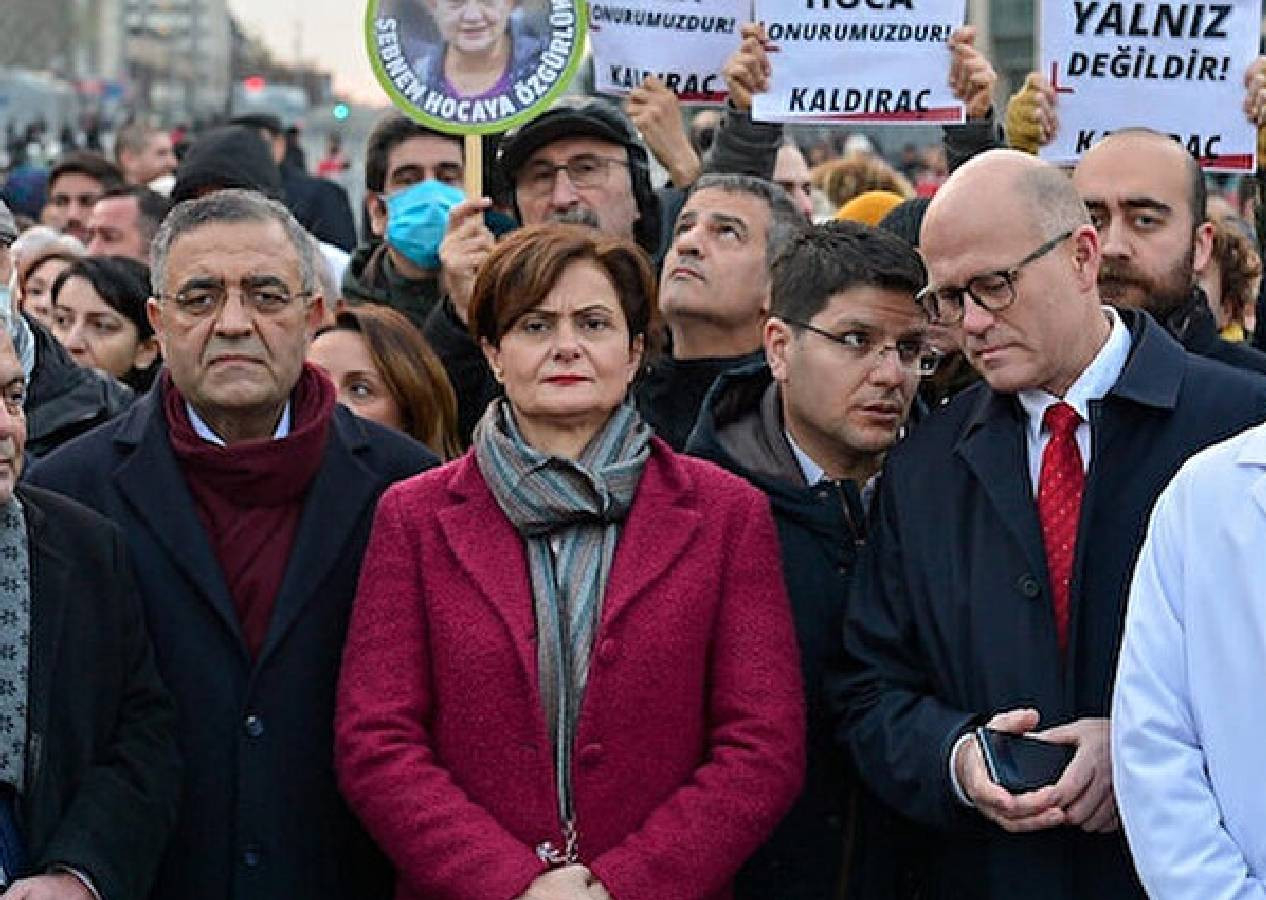 CHP’den kimyasal silah iftirası atan Fincancı'ya destek!