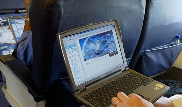 ABD Suudi Arabistan'a uyguladığı laptop yasağını kaldırdı...