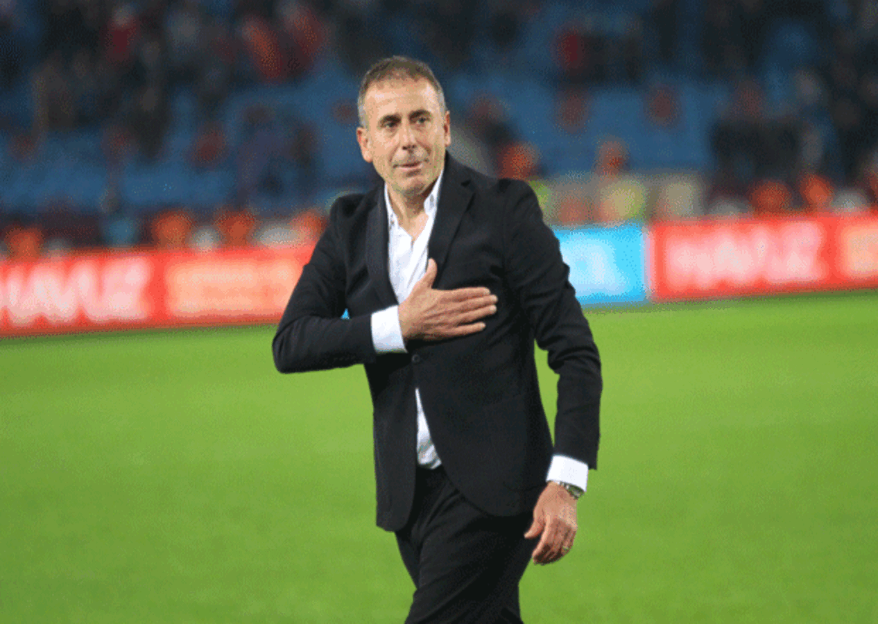 Trabzonspor Teknik Direktörü Abdullah Avcı Fenerbahçe derbisi öncesi konuştu: Güçlü ve güçsüz yanlarını çok iyi biliyoruz...
