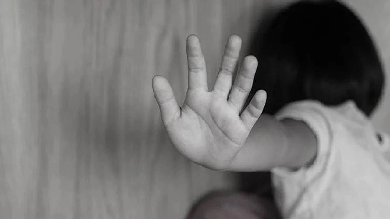 Diyarbakır'da kan donduran üvey abi istismarı!