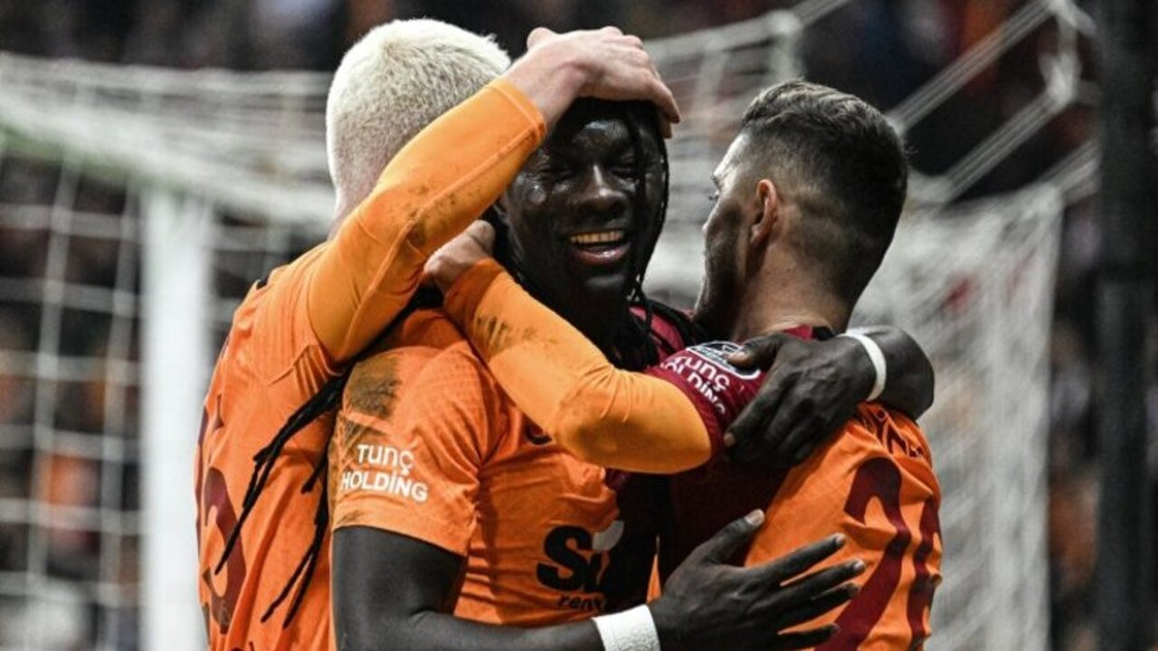 Galatasaray'ın tecrübeli forveti Bafetimbi Gomis bu sezon 8. golünü attı!