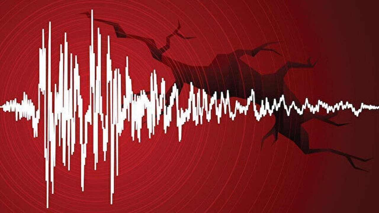 AFAD duyurdu! Ege Denizi'nde 3,9 büyüklüğünde deprem!