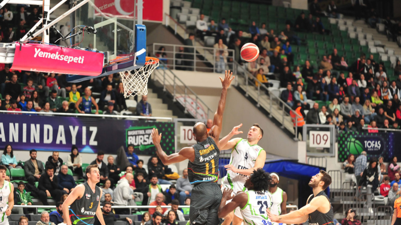 Aliağa Petkimspor düşüşte