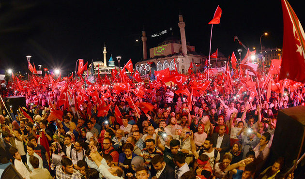 15 Temmuz için dünyanın en büyük sanal gerçeklik organizasyonu