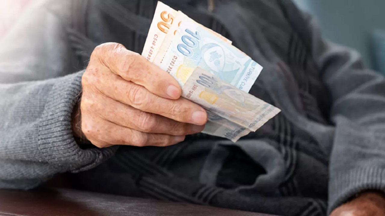 Promosyon ödemesi almamış olanlar için son 4 gün! Yapı Kredi Bankası 7 bin 500 TL yatıracak!