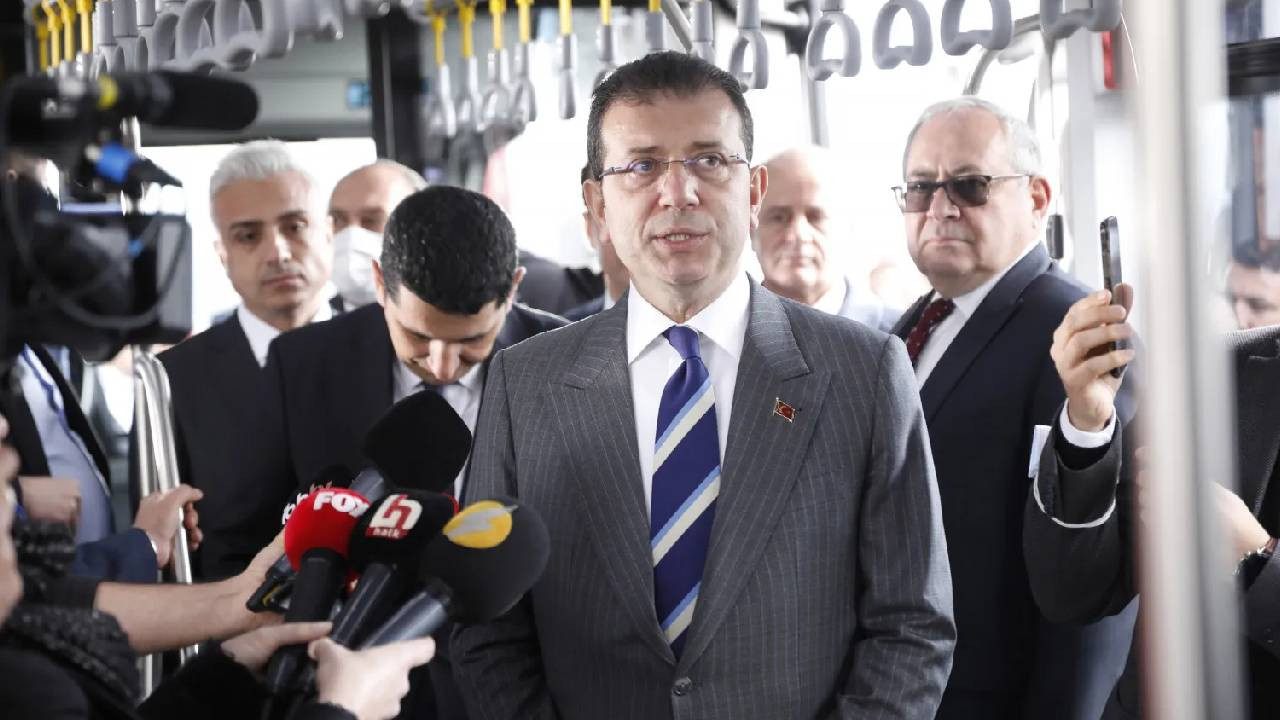 CHP'li İBB Başkanı Ekrem İmamoğlu'nun yüzü düştü! Ücretsiz toplu ulaşım vaadiyle ilgili soruyu cevaplayamadı
