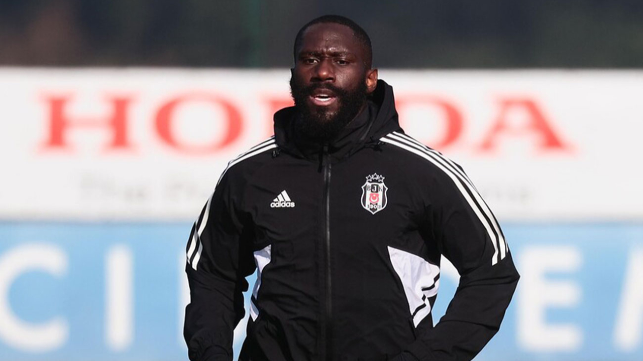 Beşiktaş'ta Masuaku 11'e dönüyor