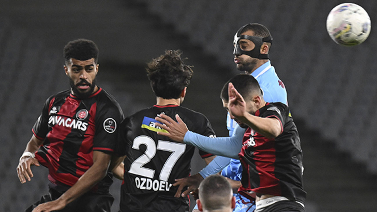 Fırtına evinde iyi, deplasmanda kayıp