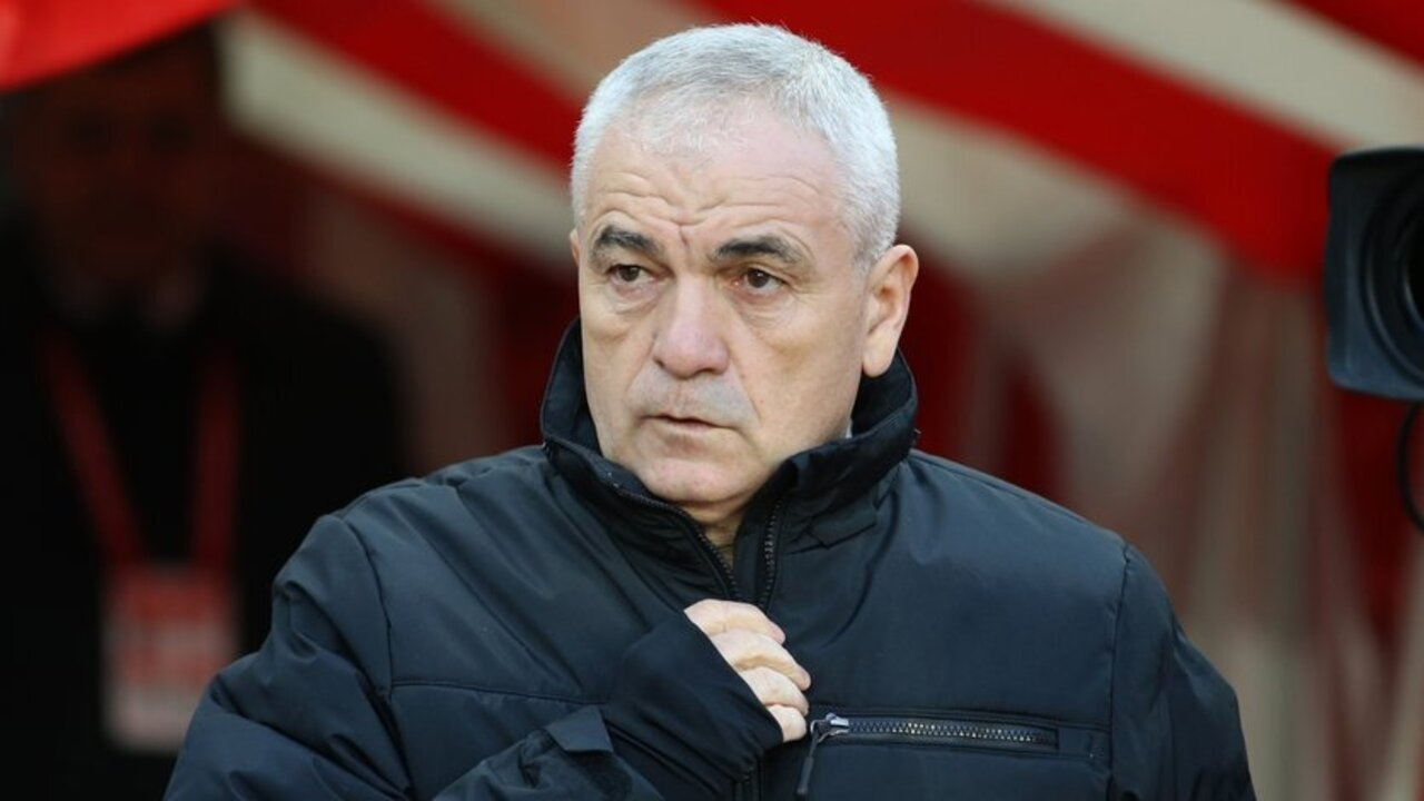 Sivasspor Teknik Direktörü Rıza Çalımbay Galatasaray maçında şok oldu! ''Bunu biri bize açıklasın...''