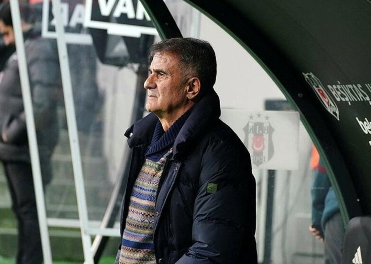 Beşiktaş Teknik Direktörü Şenol Güneş Adana Demirspor galibiyeti sonrası transferi konuştu: Çok beğendiğim oyuncu var...