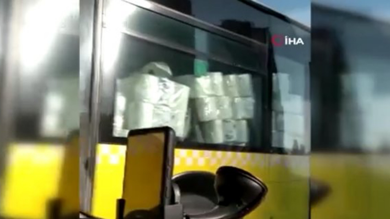 İETT otobüsüyle kağıt havlu sevkiyatı! Görenler şoke oldu...