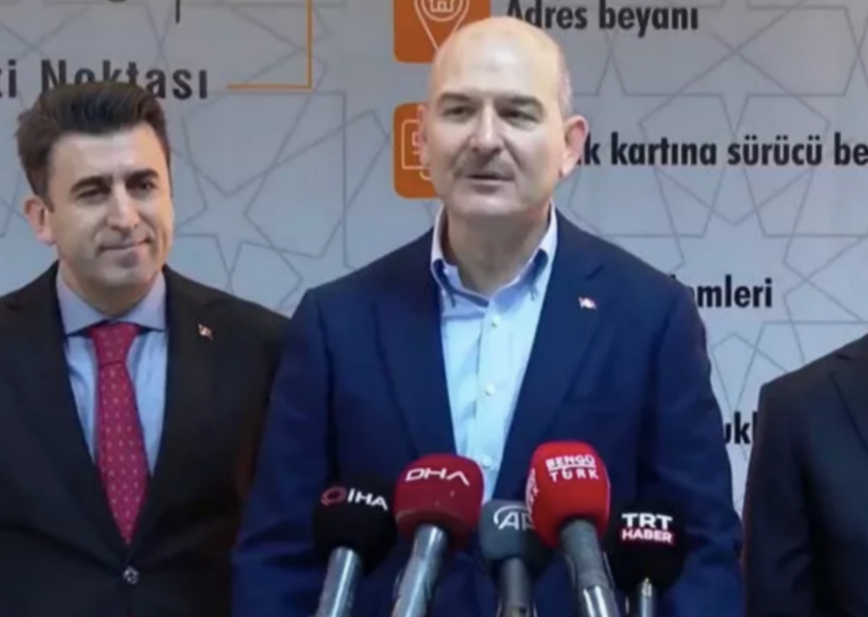 Bankalarda yeni dönem! Artık eski kimlik kartlarıyla işlem yapılmayacak