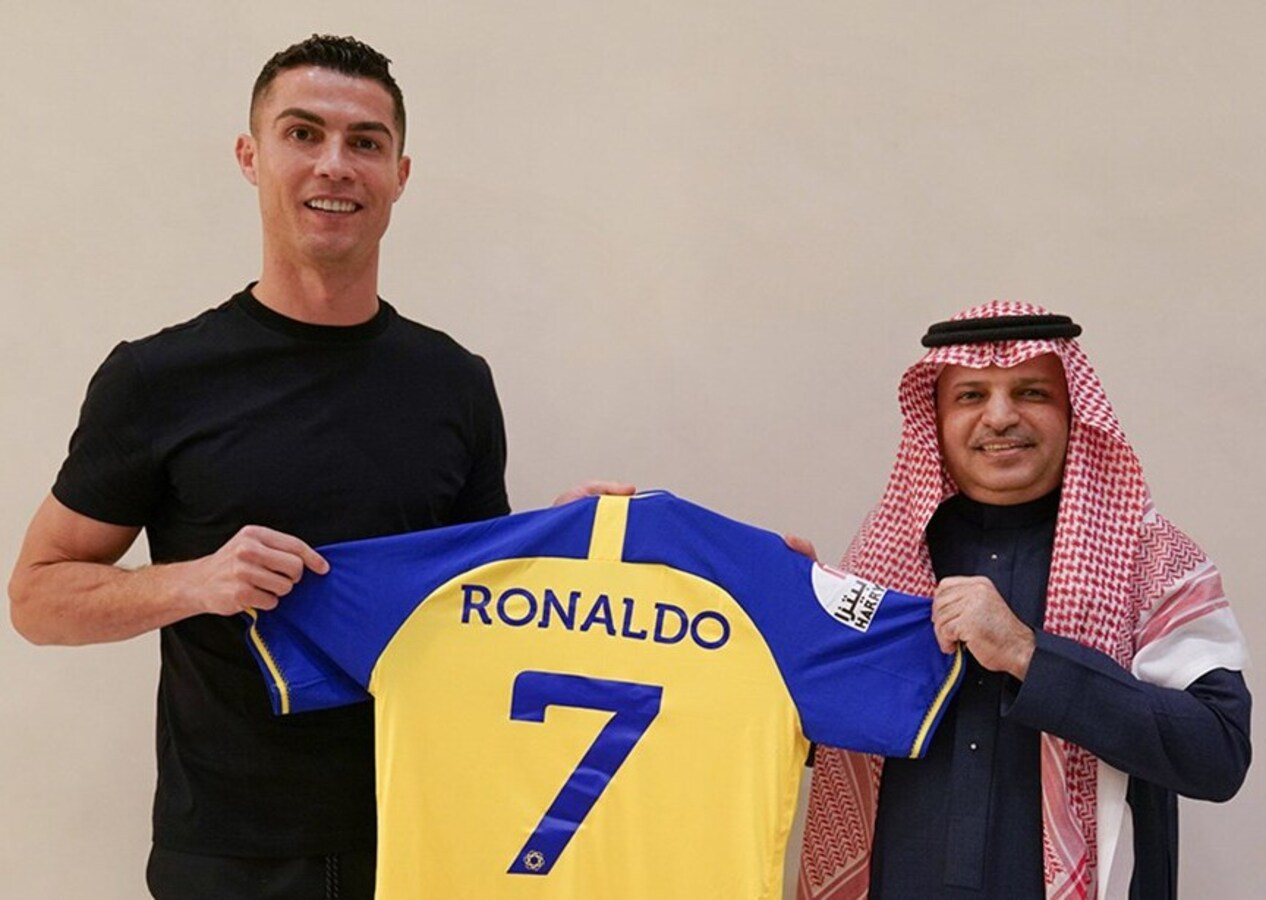 Rekor bedel geldi! Cristiano Ronaldo resmen Al Nassr'da...
