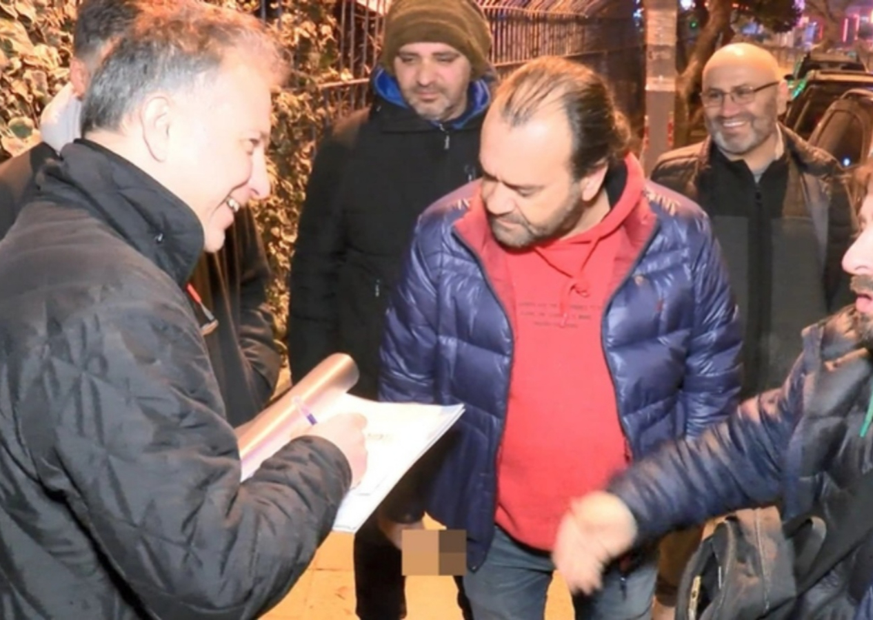 EYT'de zamsız borçlanmadan yararlanmak isteyen vatandaşlar gece yarısı SGK'ya akın etti